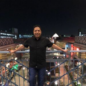 Meet your Posher, Roberto